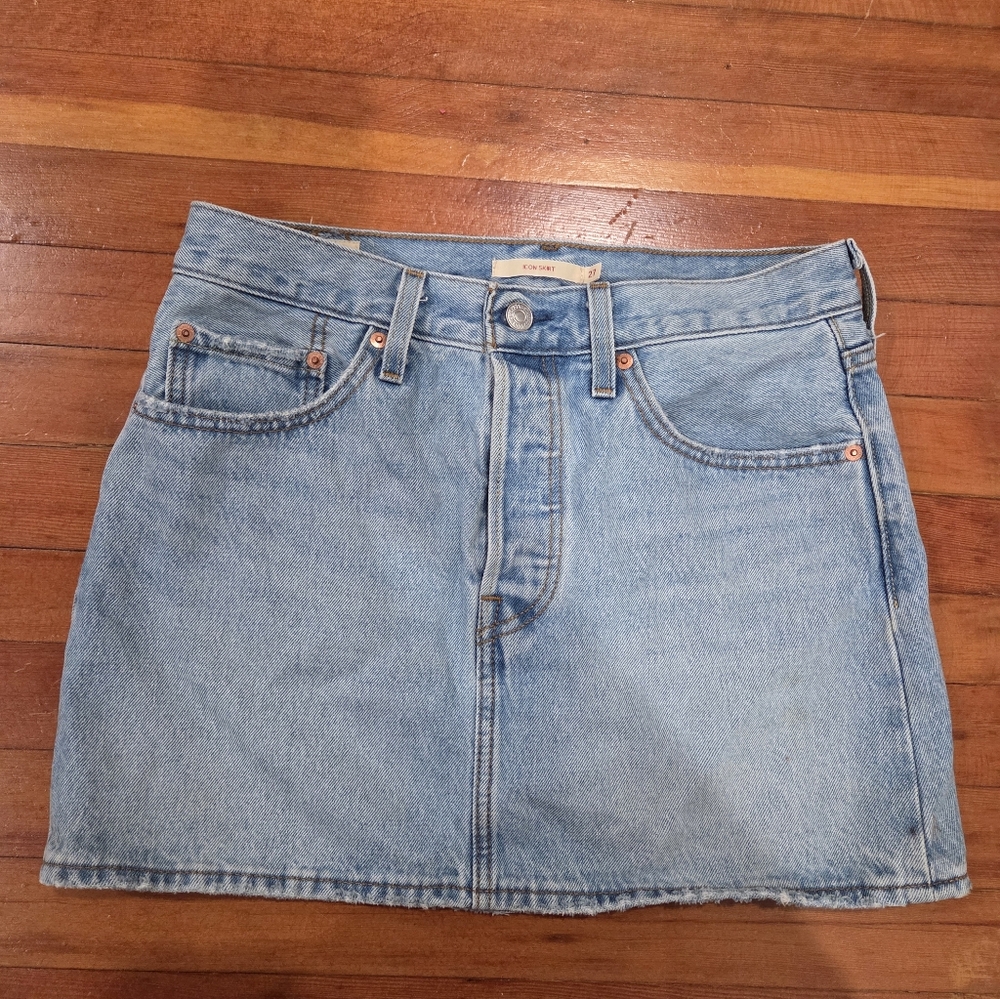 Levis Denim Mini Skirt - Women